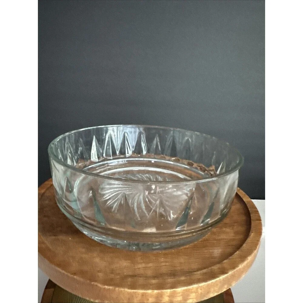 Arcoroc Medium Sized Glass Bowl